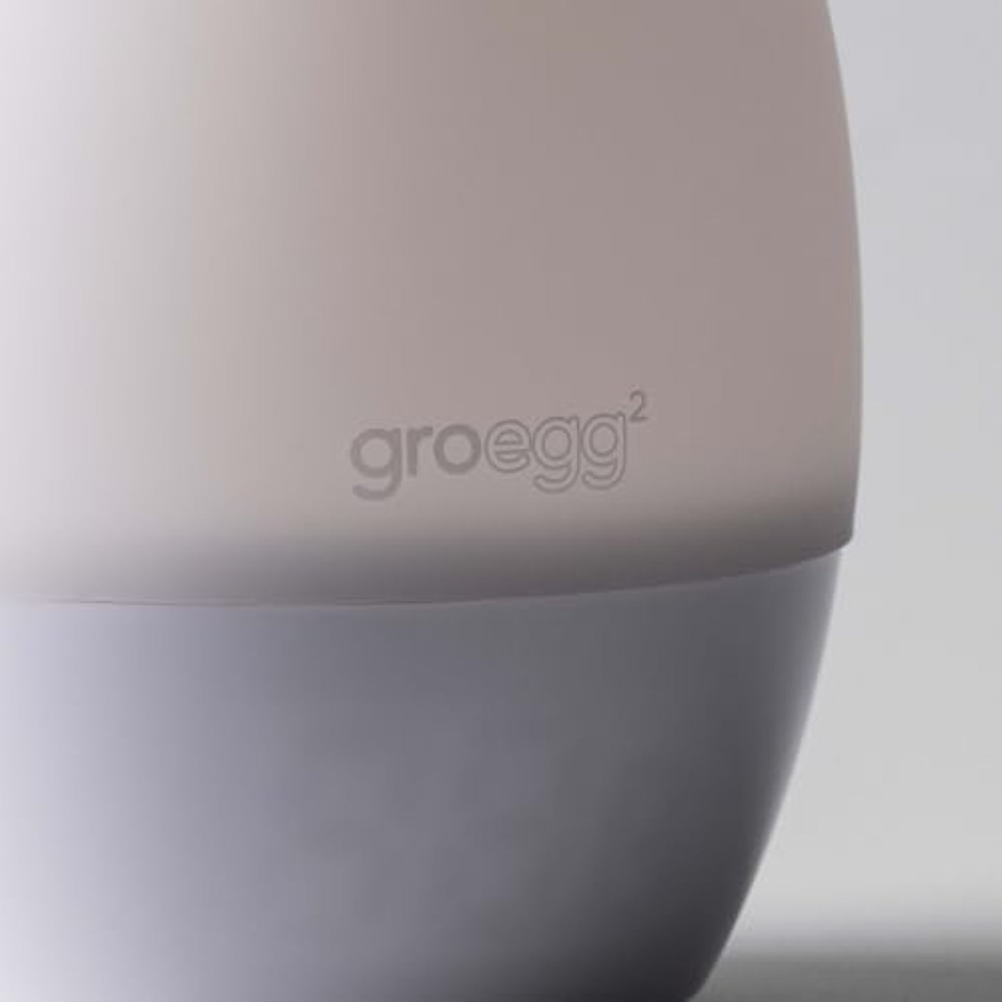 LED Colour-Changing Nightlight with Digital Room Temperature Display – Adjustable Brightness, USB Rechargeable, Silicone Shell